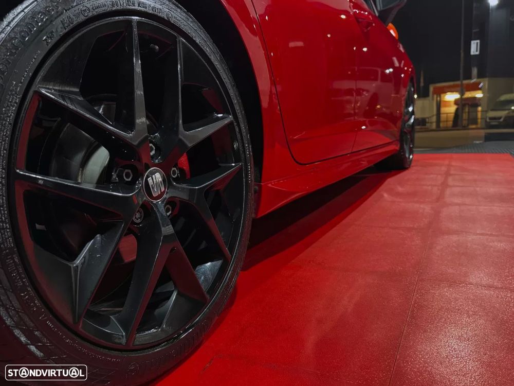 SEAT Leon 2.0 TDI FR S/S - 24