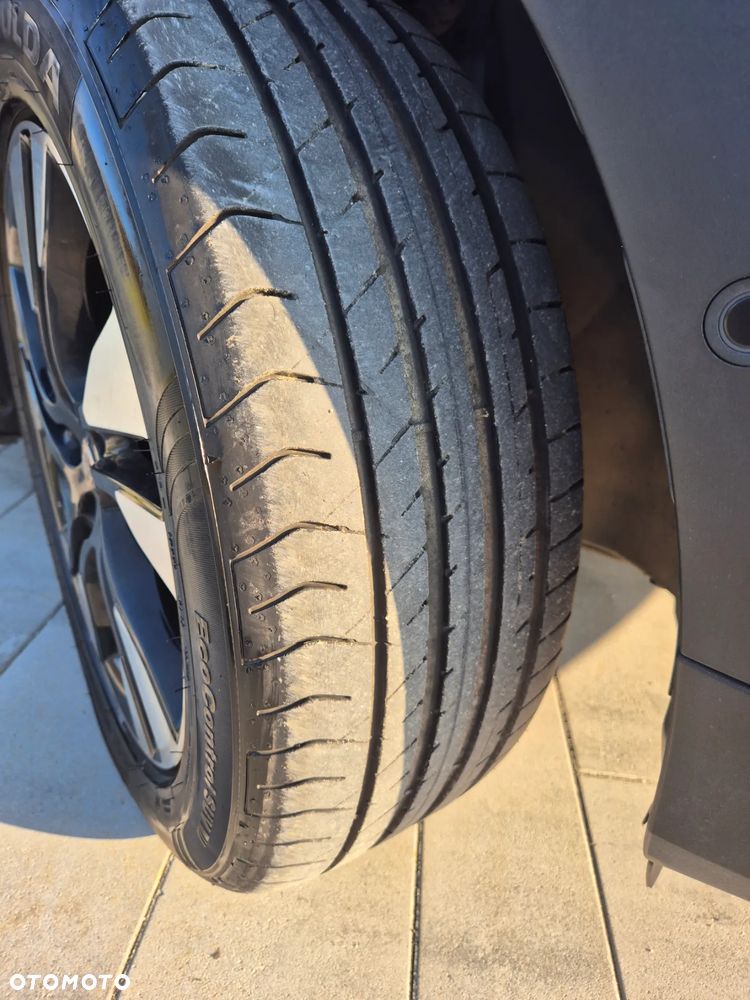 Opel Grandland X 1.6 T Design Line S&S - 18