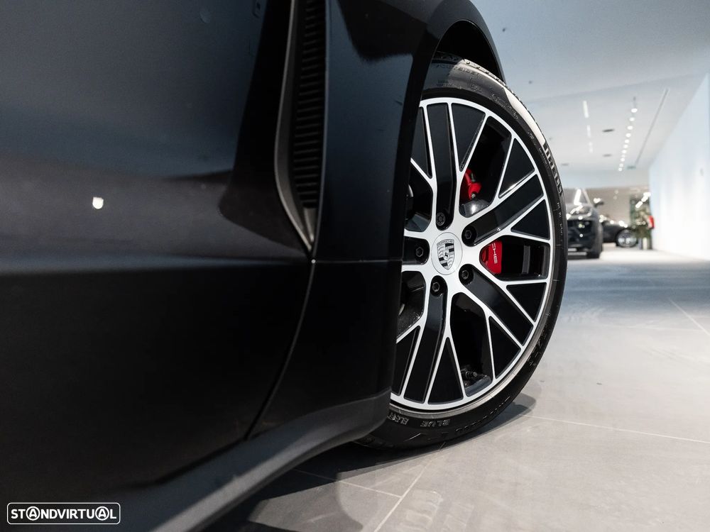 Porsche Taycan 4S Bateria Performance Plus - 16
