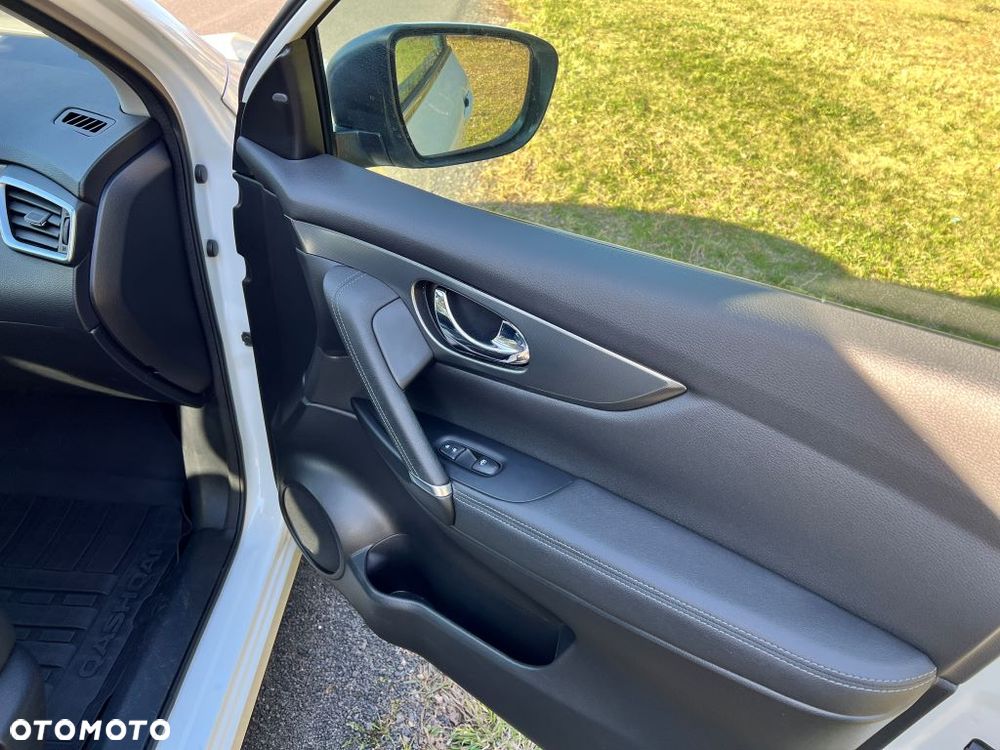 Nissan Qashqai 1.6 DCi 4x4 Tekna+ - 19