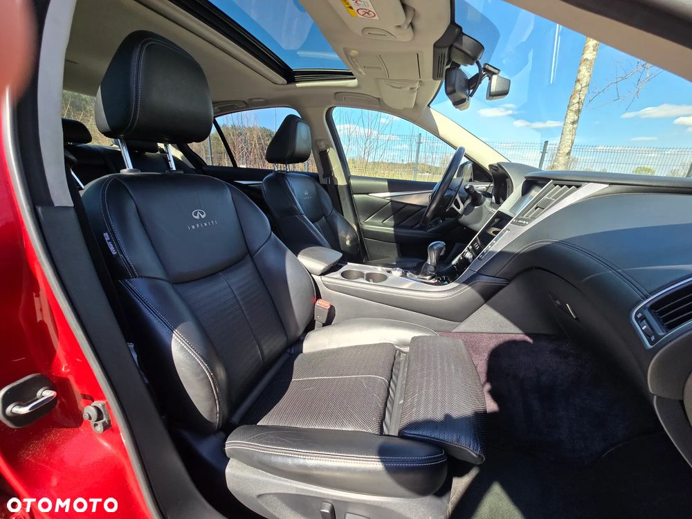 Infiniti Q50 2.2d Sport Tech - 14