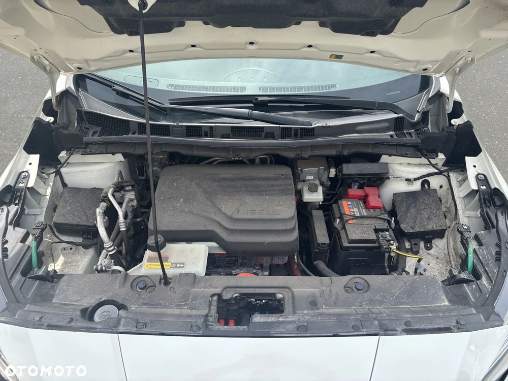 Nissan Leaf 40kWh N-Connecta - 27