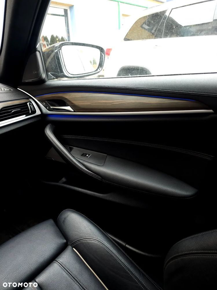 BMW Seria 5 540i xDrive M Sport sport - 33