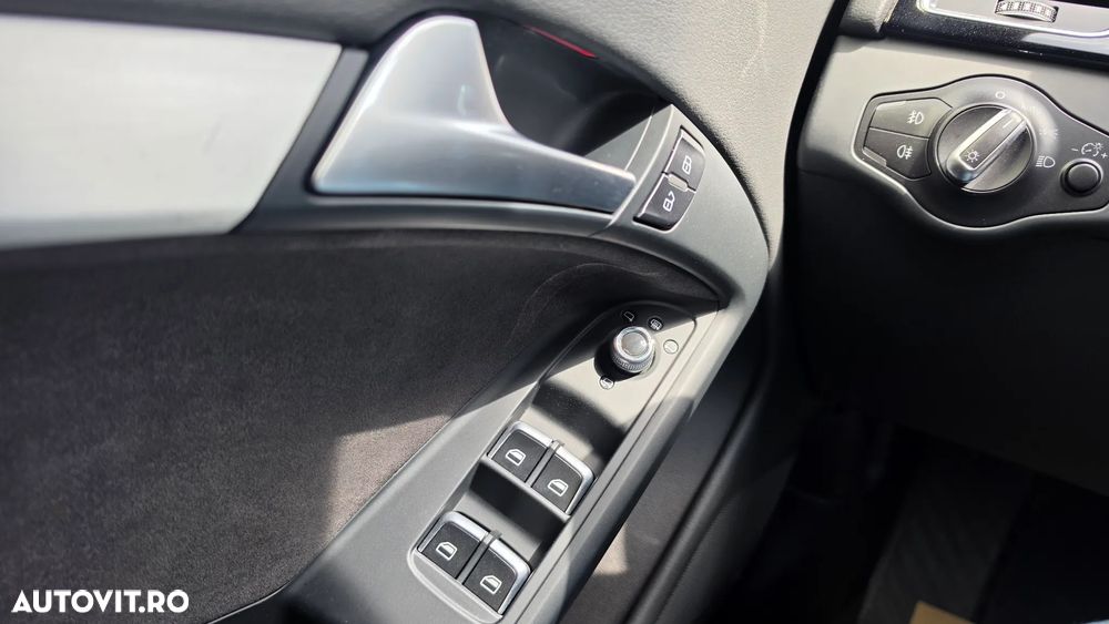 Audi A5 2.0 TFSI quattro S tronic - 16