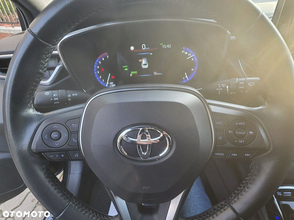 Toyota Corolla 1.8 Hybrid Executive - 12