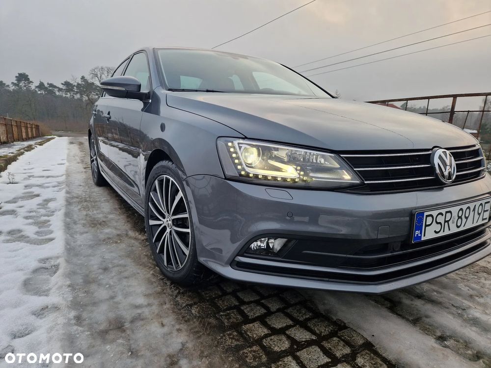 Volkswagen Jetta 1.4 TSI BMT Highline - 2