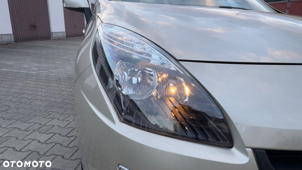 Renault Scenic 1.6 16V 110 Xmod Paris - 3