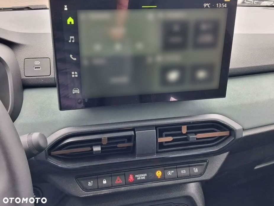 Dacia Sandero - 9