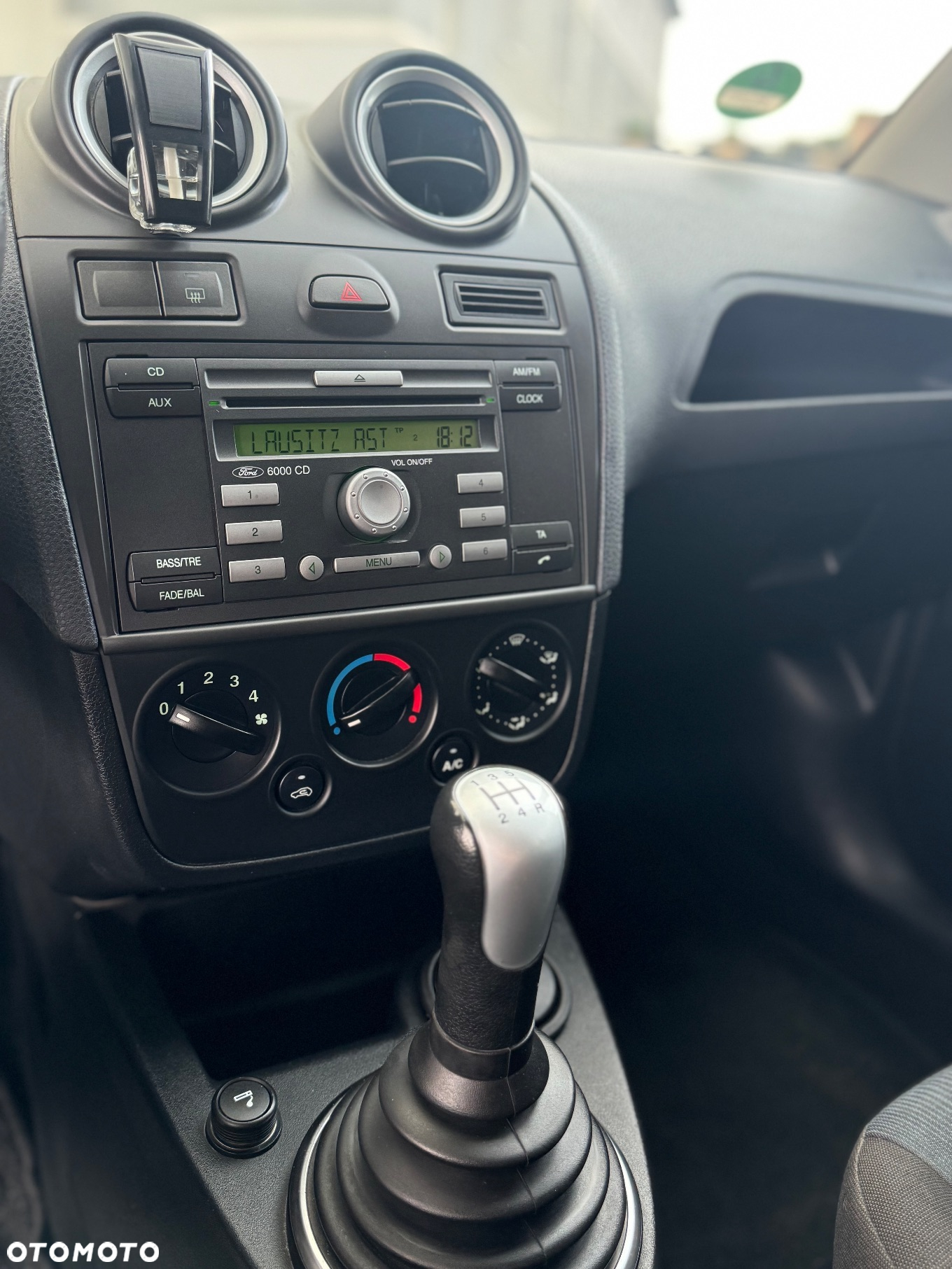 Ford Fiesta 1.4 Style - 12
