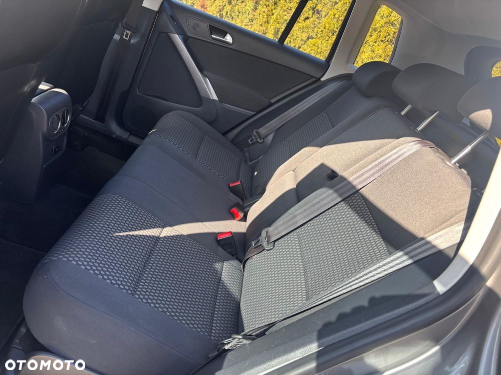 Volkswagen Tiguan 1.4 TSI BlueMot Sport&Style - 20