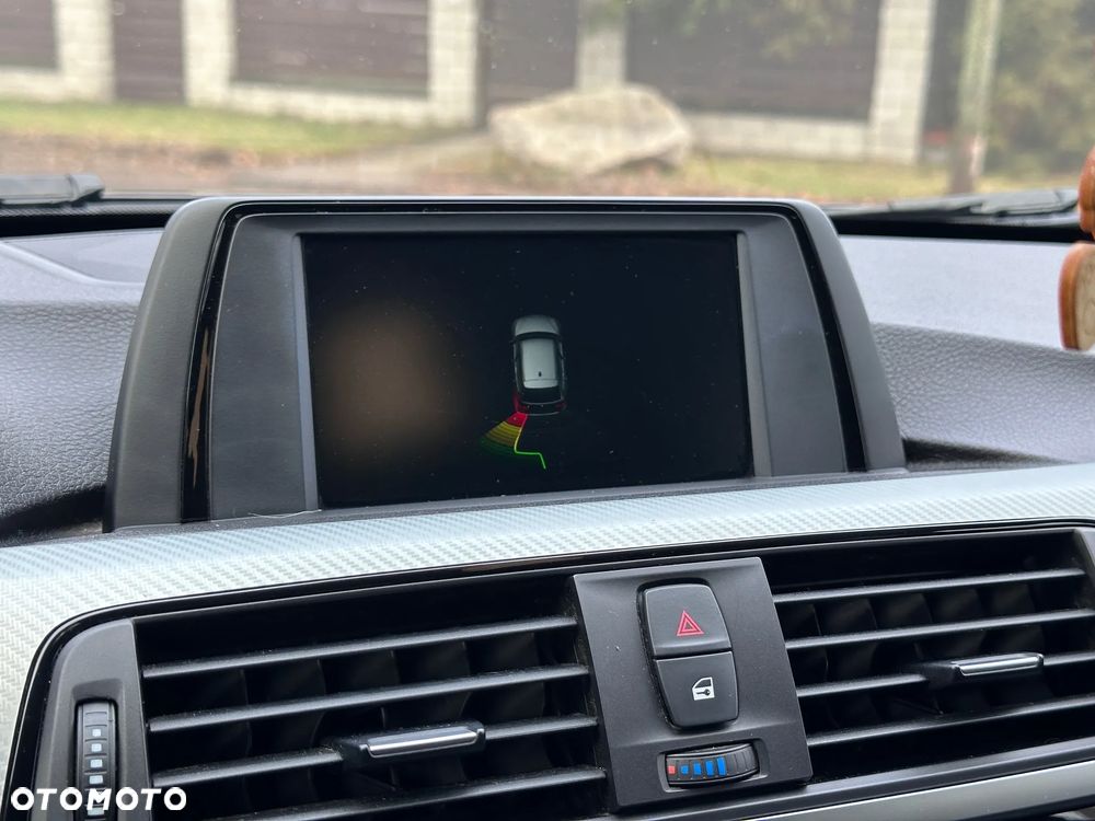 BMW Seria 3 320d Sport Line - 20