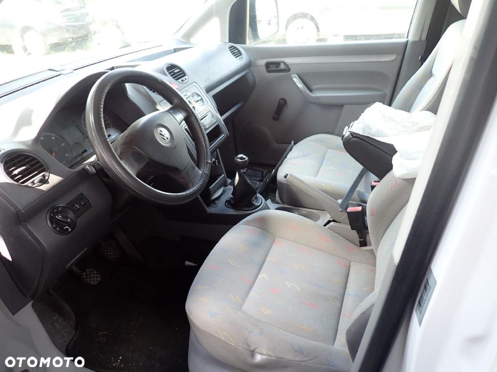 CZĘŚCI - Vw Caddy III 2K 1,9 TDI 105KM BLS MINIVAN 5B JCS lakier LB9A 2009r. INDEX - 10068 - 8