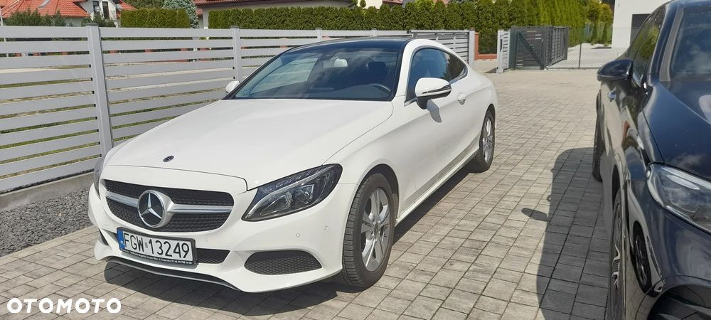 Mercedes-Benz Klasa C 300 9G-TRONIC - 5