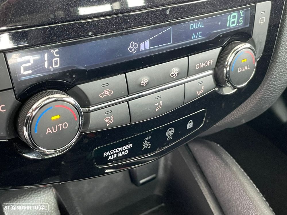 Nissan Qashqai 1.5 dCi N-Connecta - 29