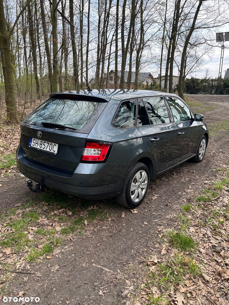 Skoda Fabia - 8