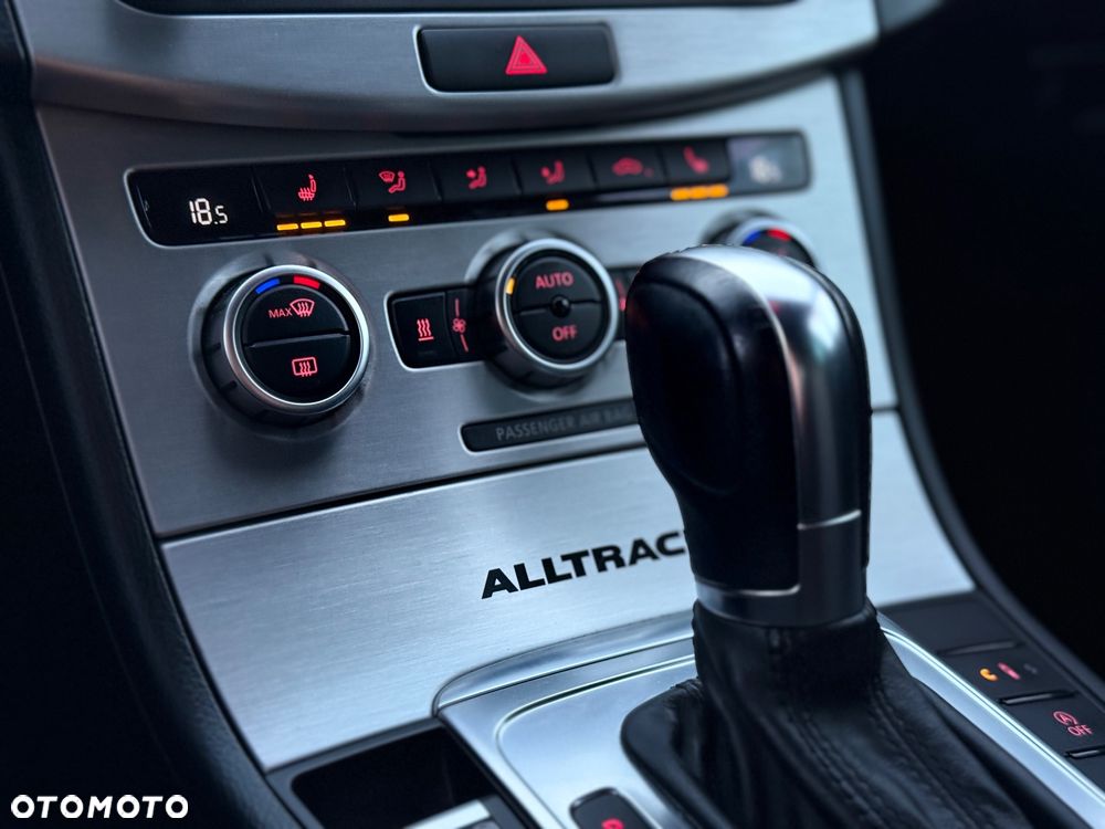 Volkswagen Passat Alltrack 2.0 TDI 4Mot DSG - 9