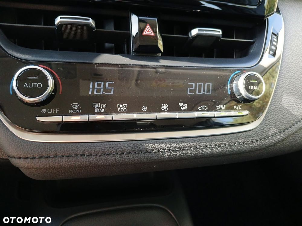 Toyota Corolla - 16