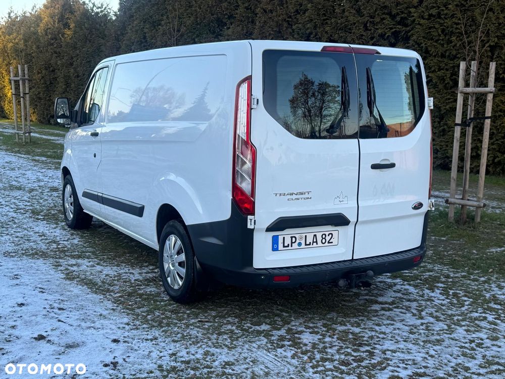 Ford Transit Custom - 8