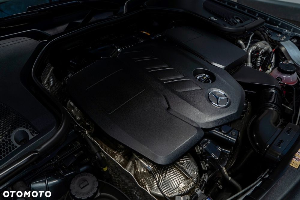 Mercedes-Benz Klasa E - 37