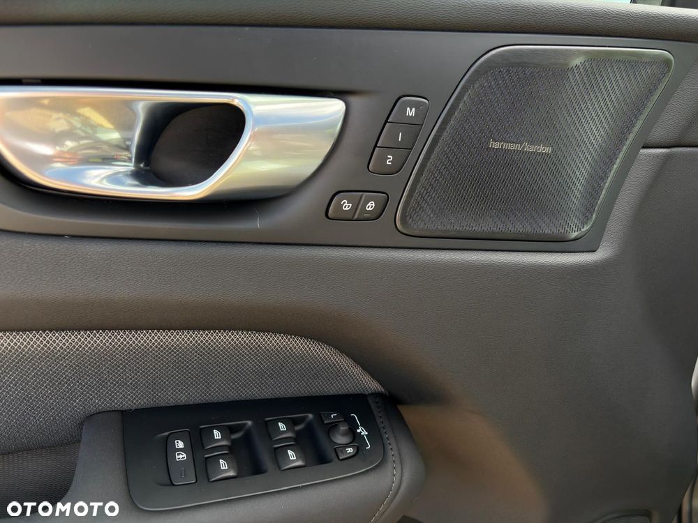 Volvo XC 60 - 13