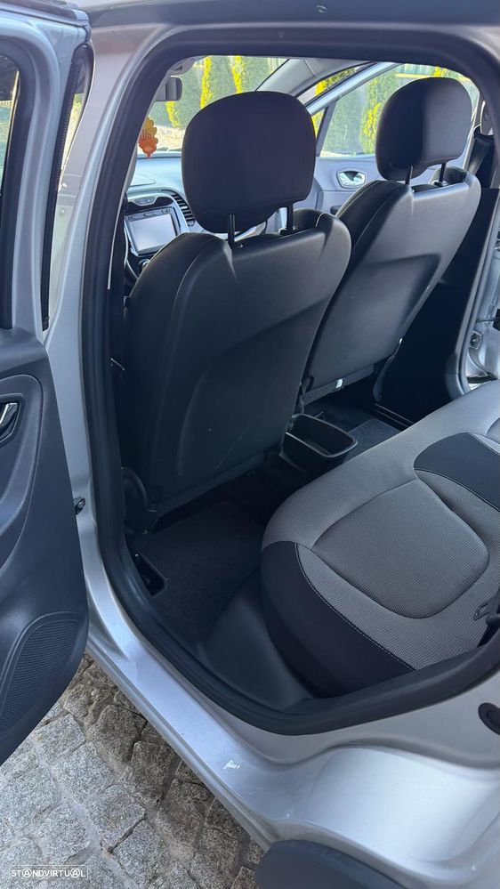 Renault Captur ENERGY TCe 90 Experience - 11