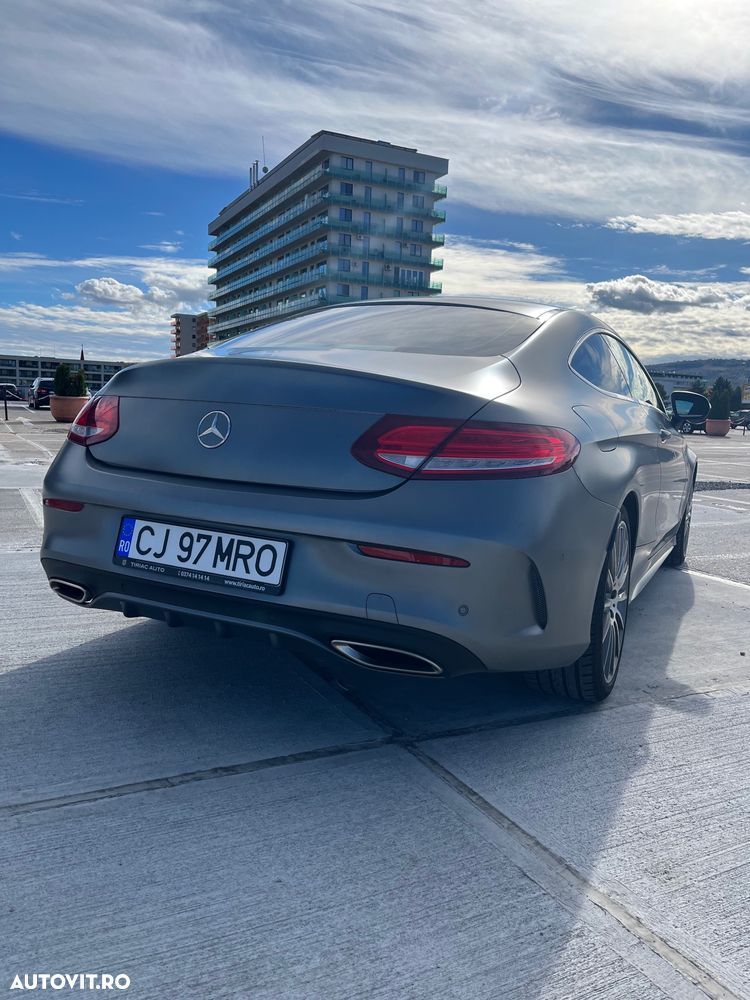 Mercedes-Benz C 250 7G-TRONIC AMG Line - 4