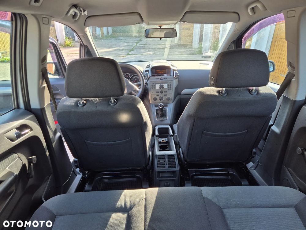 Opel Zafira 1.6 Cosmo - 12