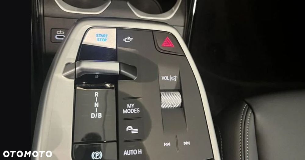 BMW X1 sDrive18i xLine - 14