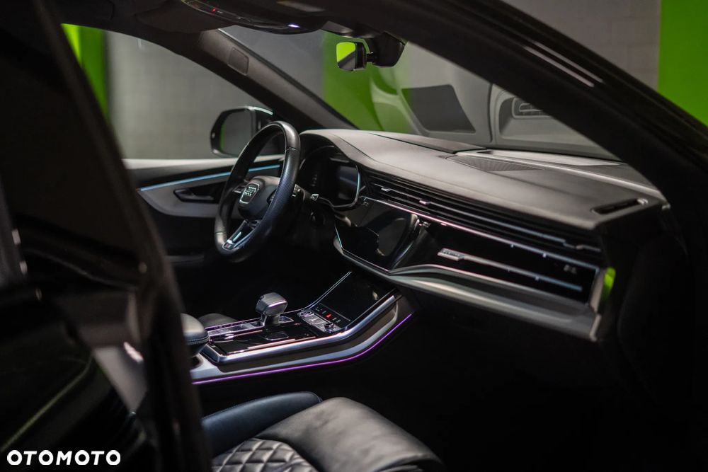 Audi Q8 55 TFSI mHEV Quattro Tiptronic - 15