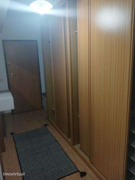 Alugo Apartamento T2 nas Fontainhas - Grande imagem: 4/12