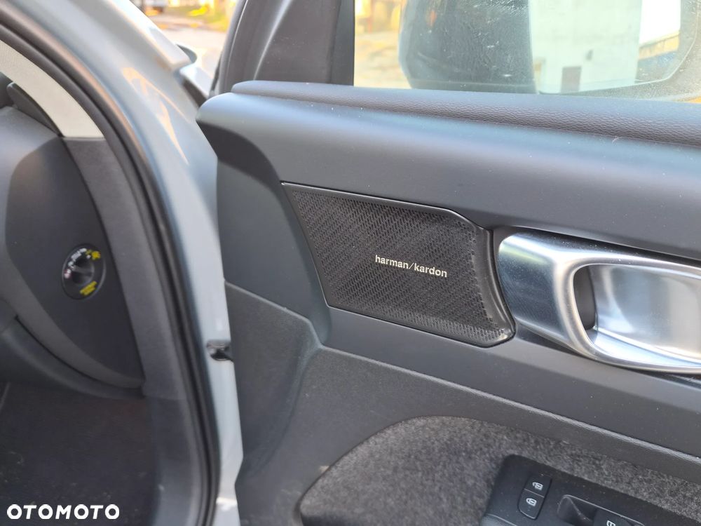 Volvo XC 40 T5 Recharge DKG Inscription - 11