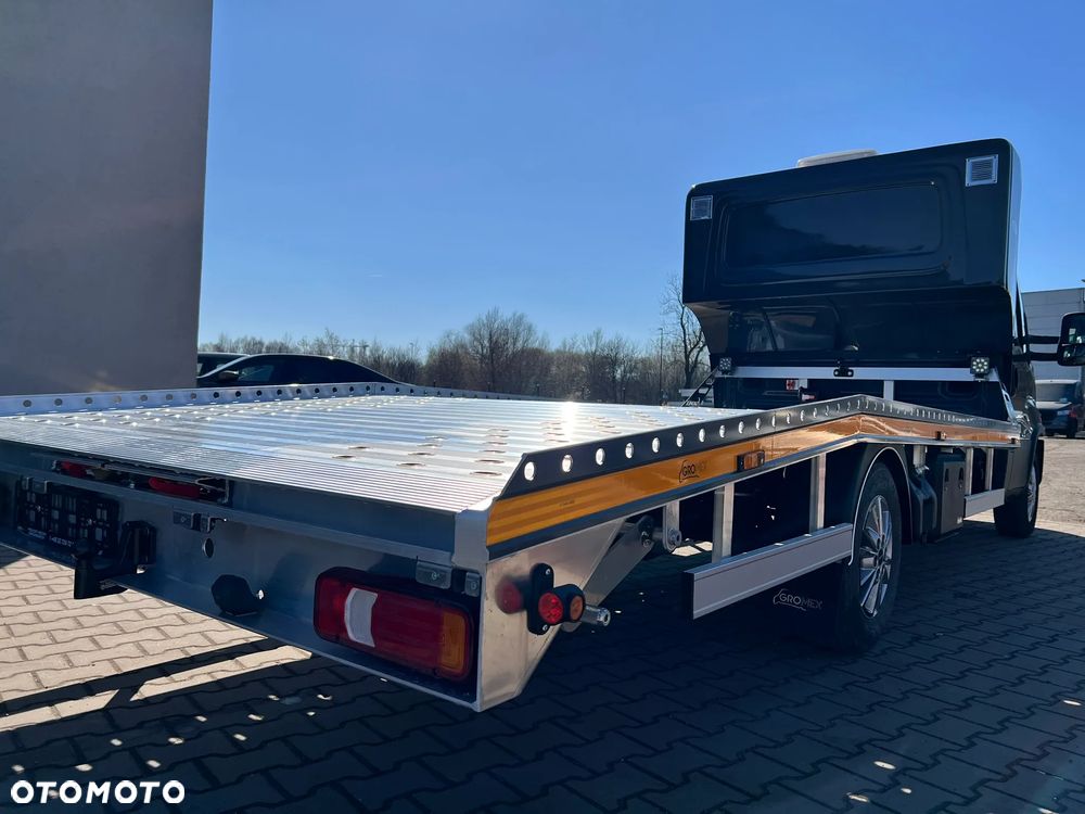 Iveco Daily - 12