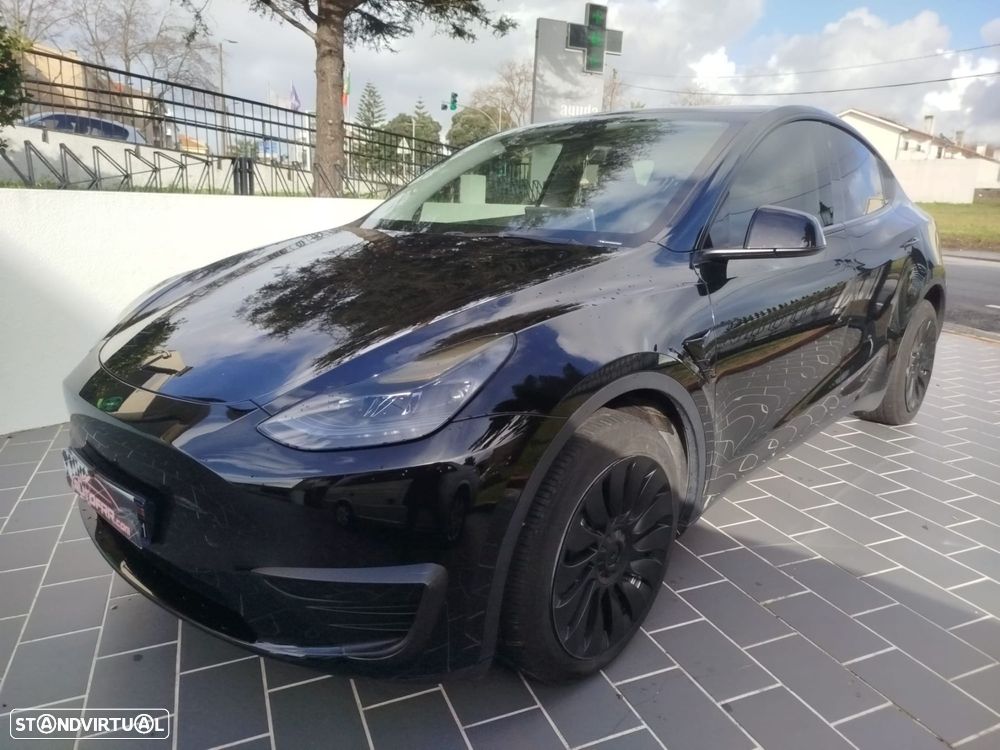 Tesla Model Y Tração Traseira Standard - 8