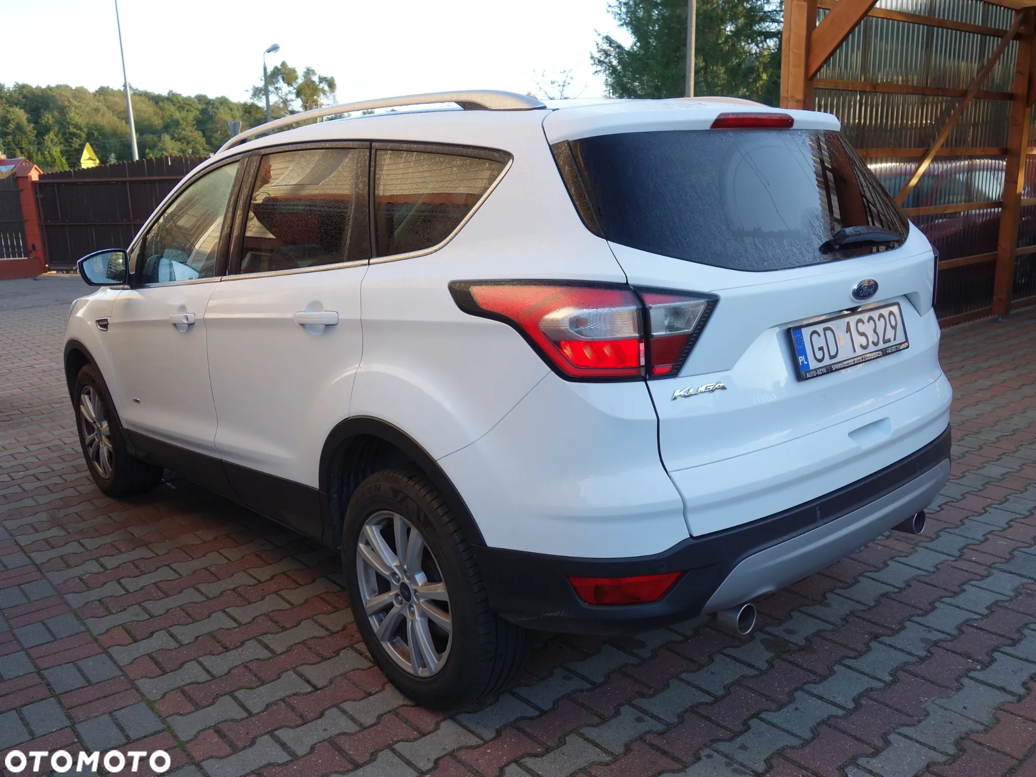 Ford Kuga 2.0 TDCi 4x4 Titanium - 2