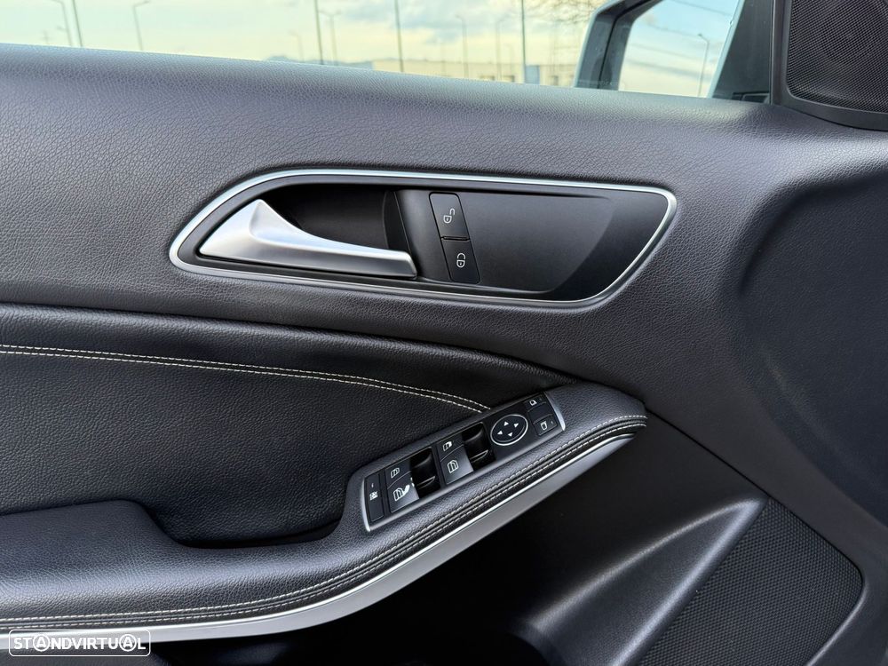 Mercedes-Benz A 180 CDI BE Edition Urban - 11