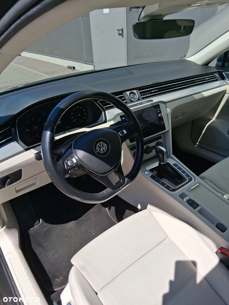 Volkswagen Passat 2.0 TDI BMT SCR Comfortline DSG7 - 9