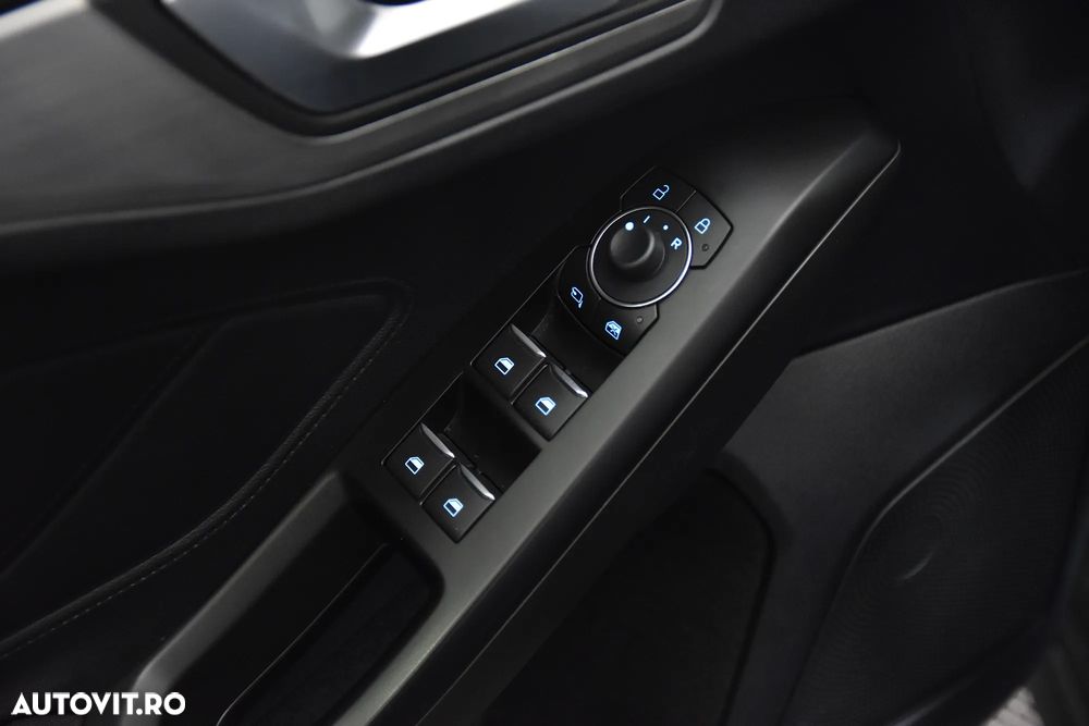 Ford Focus - 15