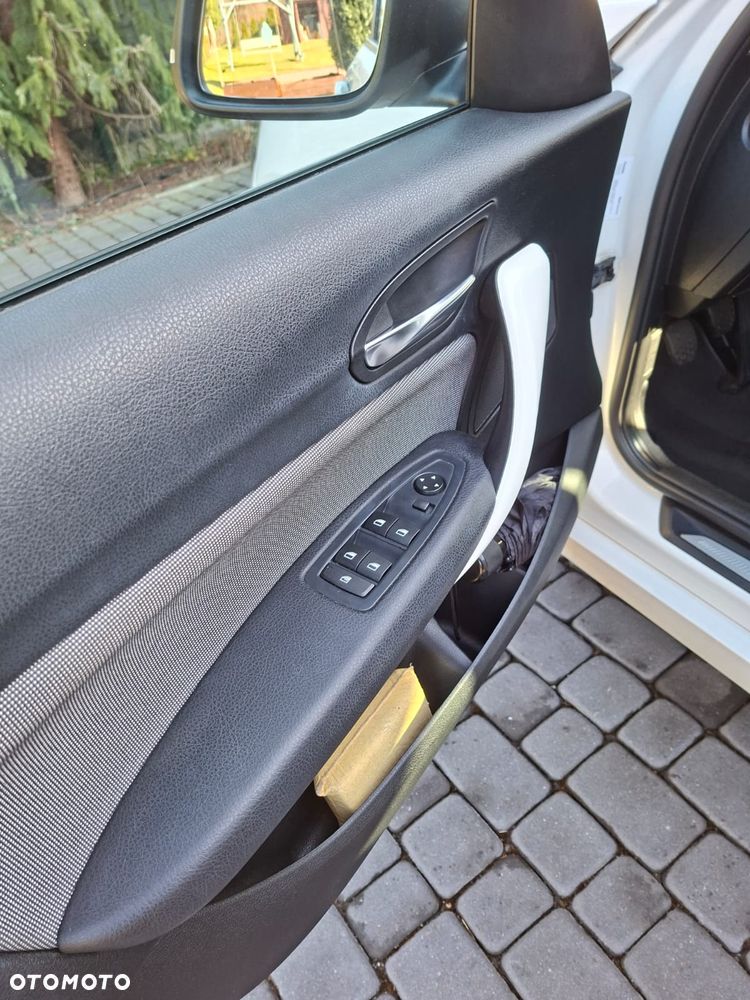 BMW Seria 1 118d Urban Line - 32