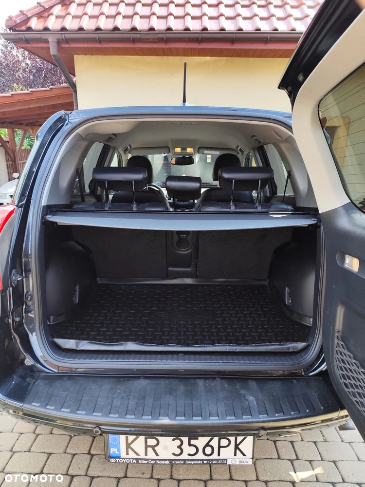 Toyota RAV4 2.2 D-4D Sol - 13