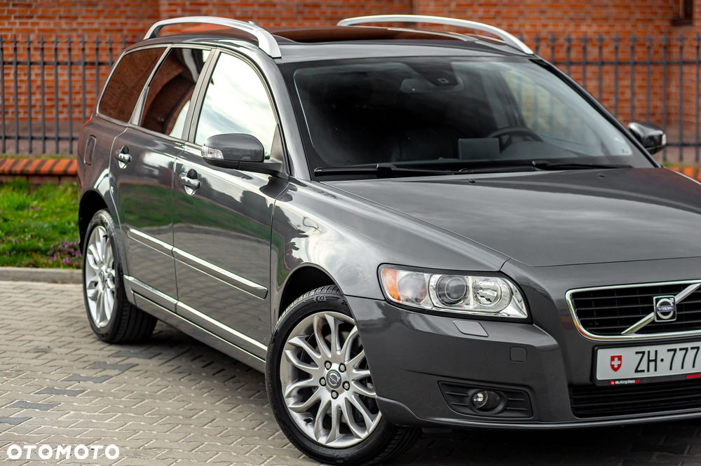 Volvo V50 T5 AWD Summum - 4