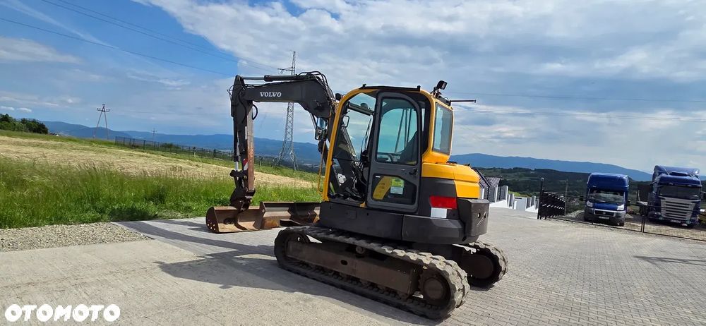 Volvo ECR88 - 8