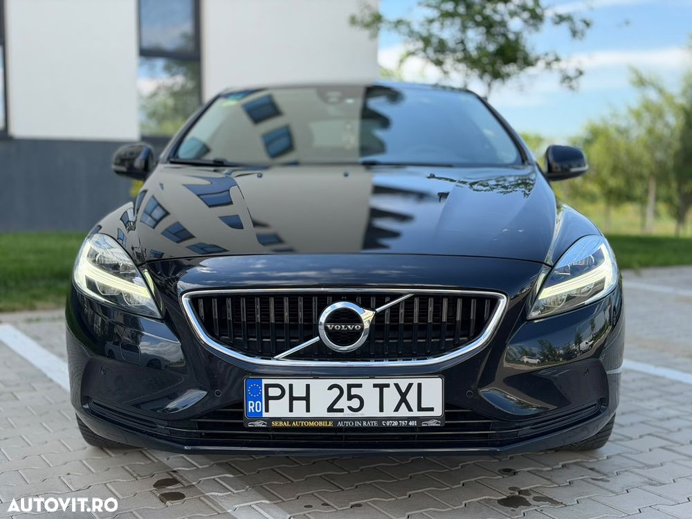 Volvo V40 D3 Aut. R-Design - 2