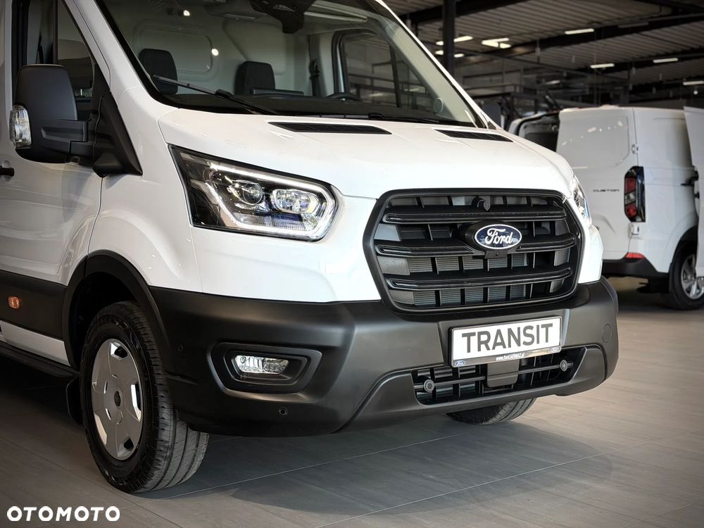 Ford Transit - 9