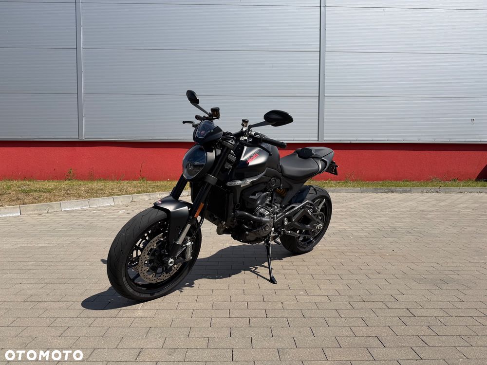 Ducati Monster - 1