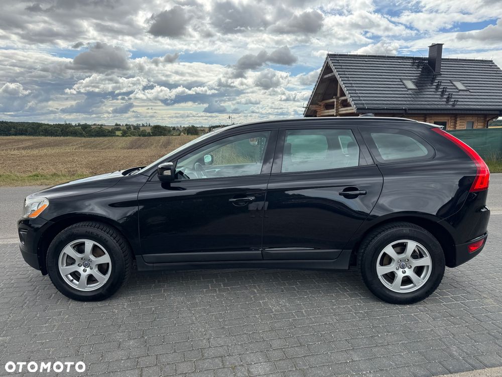 Volvo XC 60 D5 AWD Momentum - 16