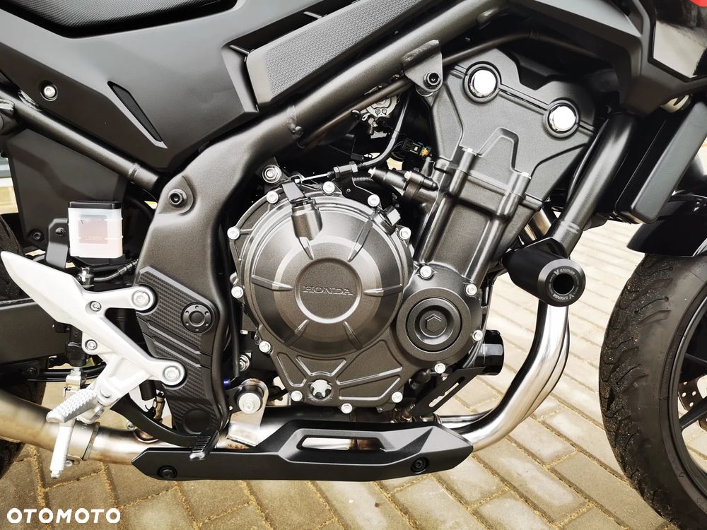 Honda Hornet - 12