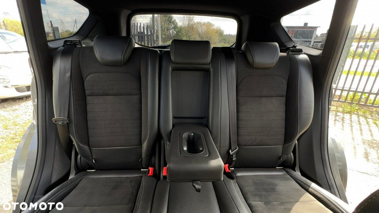 Ford Kuga - 8
