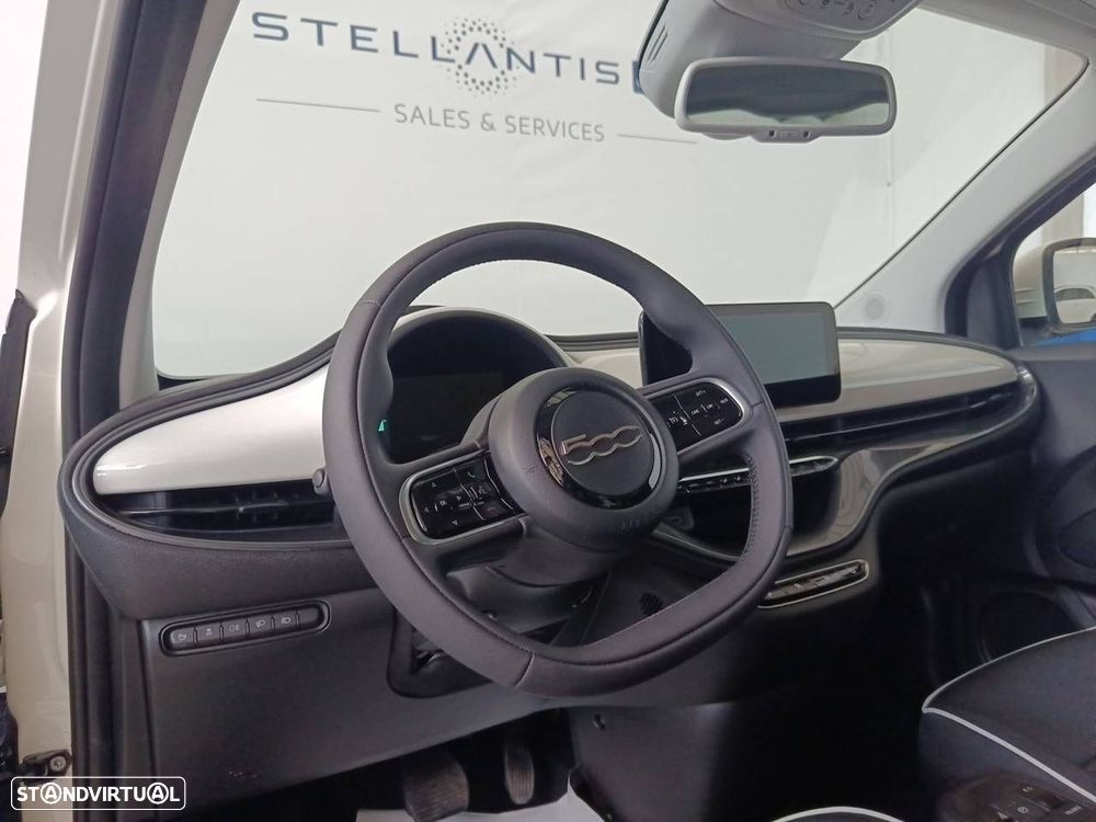 Fiat 500e - 12
