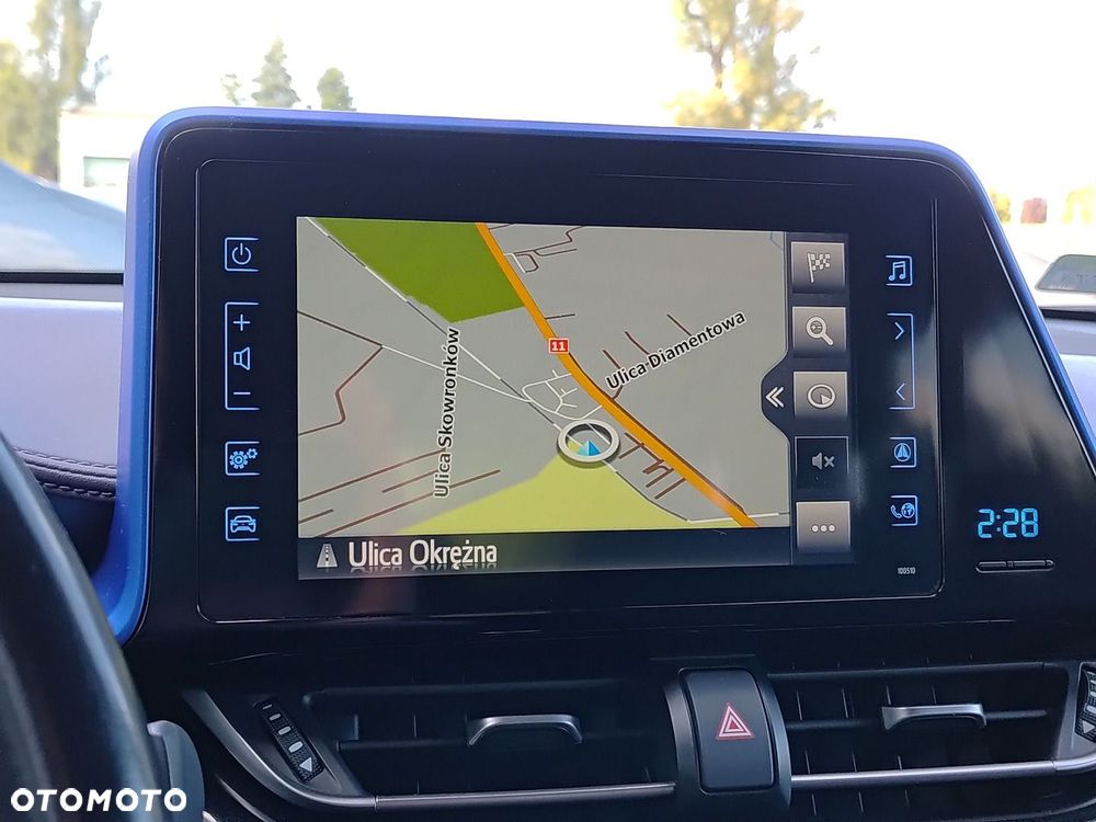 Toyota C-HR 1.2 T Dynamic - 17