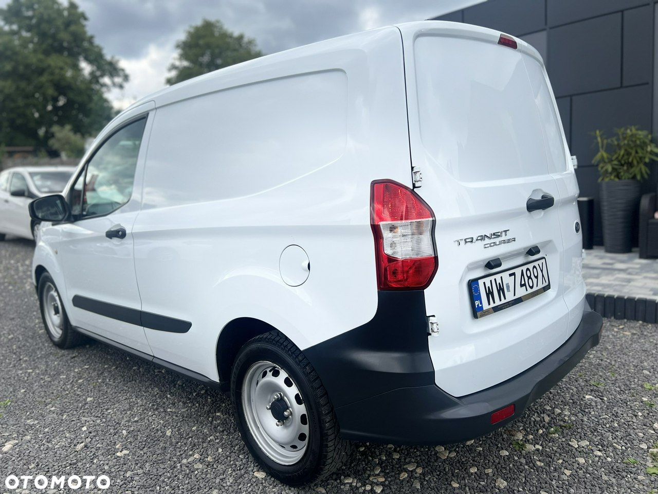 Ford Transit Courier 1.5 TDCi Ambiente - 6